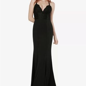 Fame and Partners Black Strapless Gown